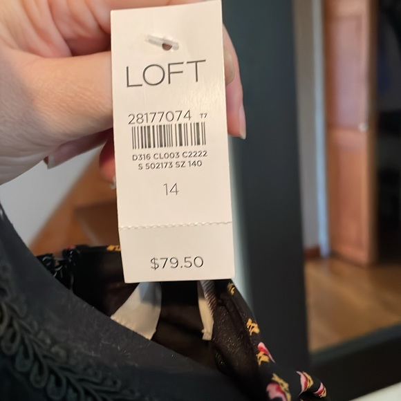 Office dress - Picture 3 of 3